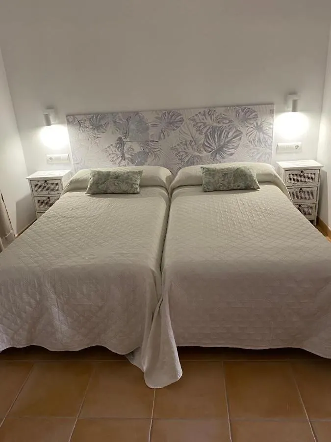 Apartamentos Ferrer Es Figueral 0*,