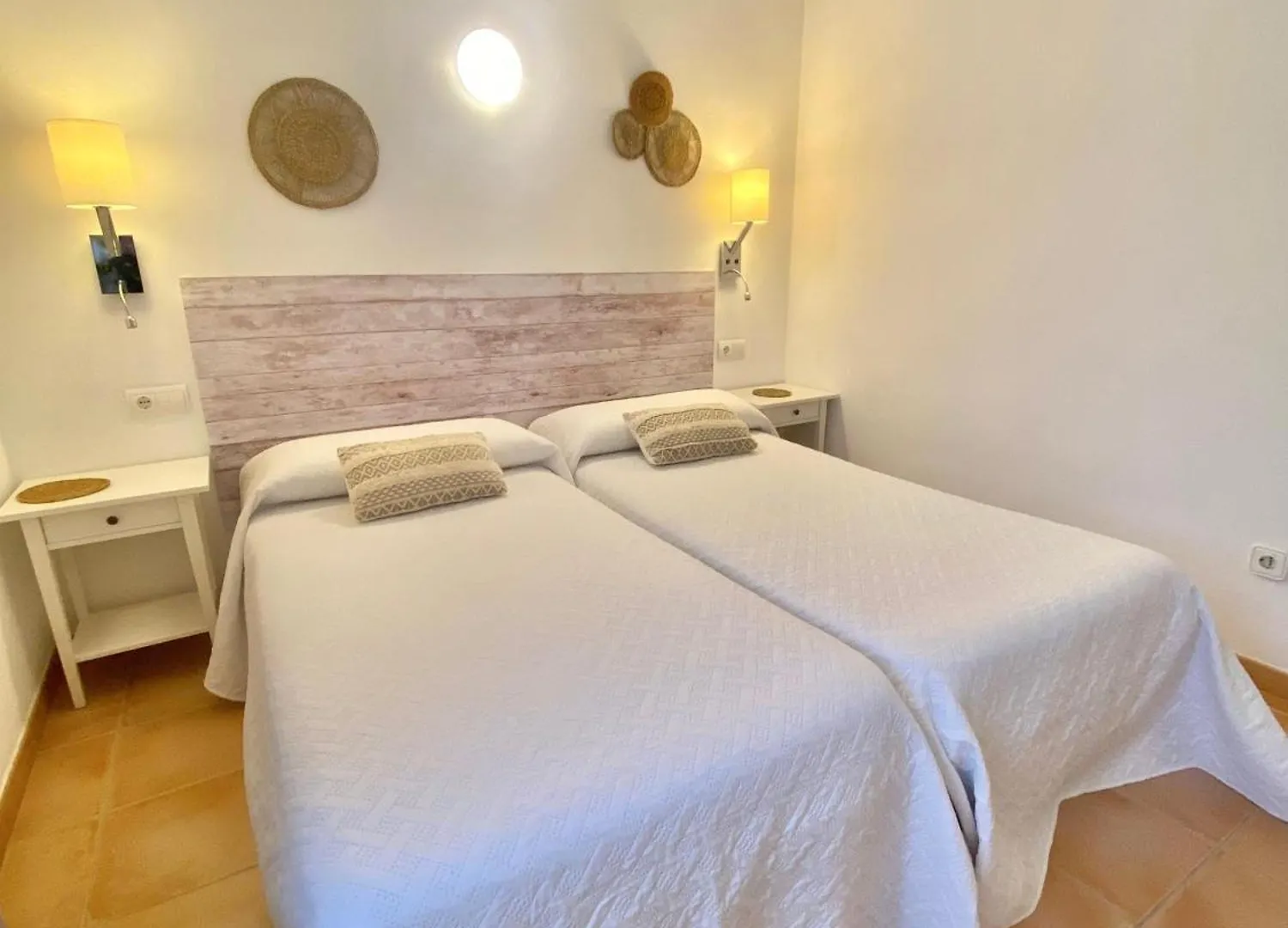 Apartamentos Ferrer Es Figueral 0*,